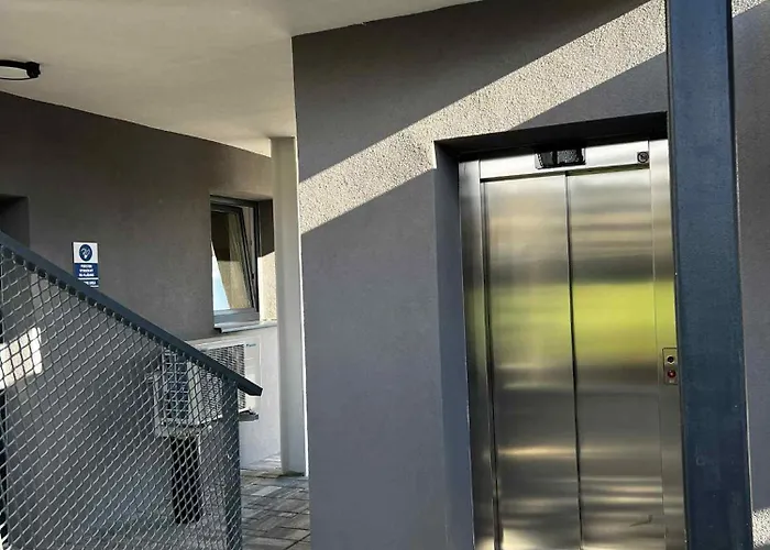 Biquarters 코시체